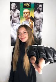 Rose namajunas, with official sherdog rose namajunas thug. Mini Khabib Auf Twitter I Just Hung Up My Thug Rose Poster And Did My Best Thug Rose Pose In Excitement For Ufc 237 Hopefully Daniel Cormier Is Commentating The Fight