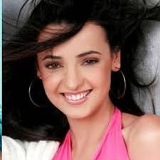 Sheryl Singh's Instagram, Twitter & Facebook