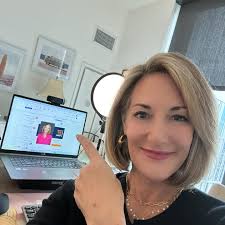 Susan Guthrie (@makemoneymediating) • Instagram photos and videos