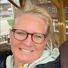 Captain Beth and our ladies 3.5 bring home a tough 3-2 victory