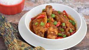 Cara membuat:⁣ didihkan air masukan daging ayam, masak sampai mulai empuk masukan wortel, wortel mulai empuk masukan kentang. 3 Resep Praktis Ayam Kecap Yang Enak Cocok Buat Bekal