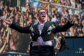 Did Working With Pop Stars Affect Elton John S Fortune See His Mindblowing 2021 Net Worth Rock Celebrities