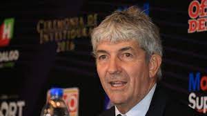 2 graduation, the 3rd on the way. Paolo Rossi Ist Tot Italien Unter Schock Fussball Weltmeister Uberraschend Gestorben News De