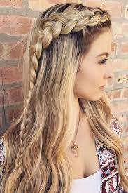 36 Amazing Graduation Hairstyles For Your Special Day Hair Styles Thick Hair Styles Long Hair Styles