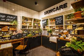 Leeds also has a repair cafe. We Went To Lush S First Uk Plastic Free Shop