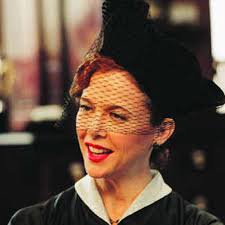 Blustery Bening offers little in 'Being Julia'