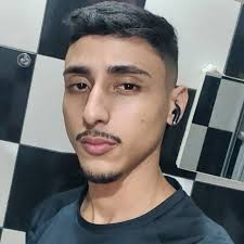 Rate 1-10. Please be honest🙄