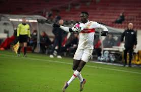 Wie spieler und verein vermelden, heiße wamangituka eigentlich katompa mvumpa und sei ein jahr älter. Vfb Stuttgart Gegen Fc Bayern Munchen Darum Ist Silas Wamangituka Der Spieler Des Spiels Vfb Stuttgart Stuttgarter Zeitung