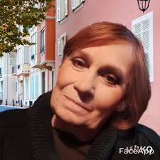 Metà e metà". Marco Mengoni, il cambio look è drastico: come si fa vedere  adesso. Sorpresa! (FOTO E VIDEO) ⤵⤵