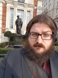 Fraser Simpson (@FraserSimpsn)