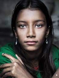 Extraordinary Vision Magazine Extraordinary Digital Slr Outdoor Photography Famous Portrait Photographers Girl With Green Eyes Famous Portraits