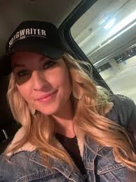 Songwriters Night at Mickey Finns