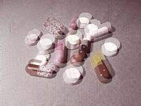 Gambar obat resep dokter demam. 200 Ide Obat Obatan Fotografi Gambar Arsitektur Rumah Sakit