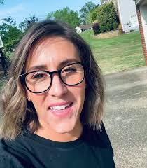 Jeanette Dodson's Instagram, Twitter & Facebook