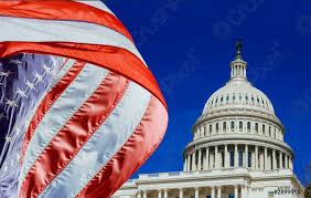 Имя для новой столицы дал первый президент сша джордж вашингтон. Ssha Uoshington Dk Stolica S Amerikanskim Flagom Stokovoe Foto Crushpixel