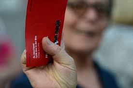 Edith Gasser's Instagram, Twitter & Facebook