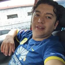 Cesar Adrian Sanchez (@Sa10Cesar)