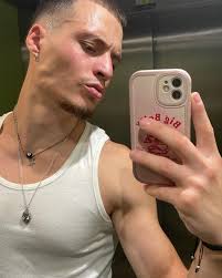 David Carbon (@_davidcarbon) • Instagram photos and videos