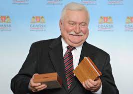 Lech wałęsa, (born september 29, 1943, popowo, near włocławek, poland), labour activist who he received the nobel prize for peace in 1983. Nobel Peace Prize Winner Lech Walesa Still Shaking Up Poland 30 Years Later Csmonitor Com