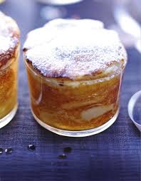 Souffles Rapides Au Grand Marnier Pour 6 Personnes Recettes Elle Recette Gastronomie Francaise Recettes De Cuisine Recette