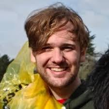 Taylor Oxford's Instagram, Twitter & Facebook