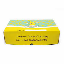 Kemasan yang dipakai pun lebih elegan, mewah, menarik dan simpel sehingga sangat mudah dibawa. Dus Pisang Crispy Spesial Untuk Bisnis Pisang Kekinian Agar Laris Manis