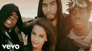 Il est vrai j'ai trop d'adversaires, sur le côté quelques ennemis refoulés. Team Bs Team Bs Clip Officiel Youtube