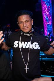 Pauly d's signature hairstyle was one of the reasons that jersey shore became such an instant pop culture phenomenon when it started in 2009. Pauly D Talks Rehab Hair Gel And What He S Going To Call Snooki S Baby Las Vegas Sun Newspaper