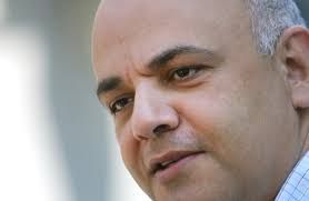 Smurd funcționează și prin fundația pentru smurd condusă tot de raed arafat. Cine Este È™i Cu Ce Se OcupÄƒ De Fapt Sora Lui Raed Arafat DezvÄƒluiri Uluitoare Despre Familia Lui Impact