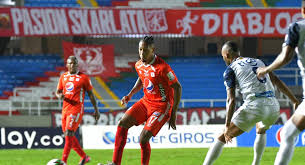 Regresa el 'carnaval escarlata' al pascual. Sigue En Vivo Gratis Y Con La Mejor Narracion El Partido Entre America De Cali Vs Junior