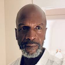 Geoffrey Banks's Instagram, Twitter & Facebook