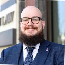 🎉Help us in welcoming our newest Associate, William Detwiler!