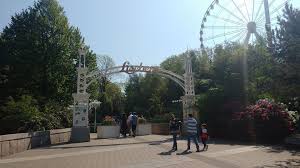 Liseberg amusement park has a tripexpert score of 95 based on expert reviews in publications including afar magazine, fodor's, michelin guide and frommer's. Liseberg Amusement Park Theuncanny Traveller