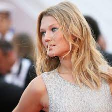 She got her big break in the fashion industry after signing an exclusive. Toni Garrn Model Portrait Elle