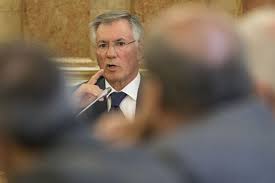 Armando vara julgado por um único crime de lavagem de dinheiro. Armando Vara Comeca A Ser Julgado Esta Quarta Feira Por Um Crime De Branqueamento De Capitais Ultima Hora Sabado