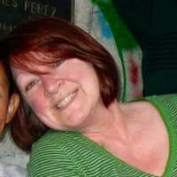 Debbie Ahmed's Instagram, Twitter & Facebook