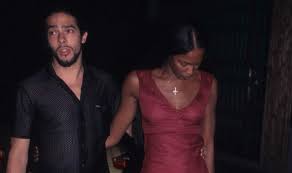 Naomi campbell es una de las supermodelos más prestigiosas de la historia. Un Repaso Por La Tormentosa Relacion Entre Naomi Campbell Y Joaquin Cortes