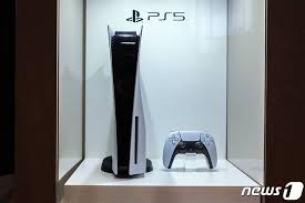 "여보, 이젠 플스 진짜 못 사요"…PS5 가격 44% 껑충