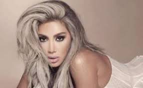 صور فستان مايا دياب الدانتيل بـ 1 500 دولار أميركي Womens Hairstyles Light Hair Low Lights Hair