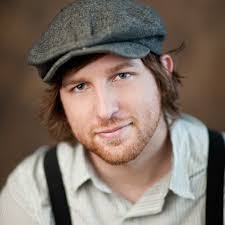 Evan Mchugh's Instagram, Twitter & Facebook