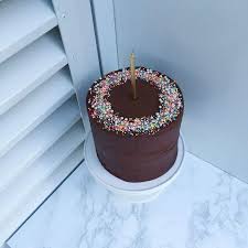 All you need is chocolate ganache, a frosted cake and a few simple tools. The Ultimate Chocolate Cake Recipe That S Simple To Make Tlc Interiors