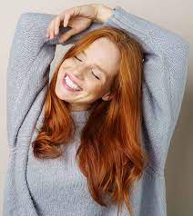 It acts as a stimulant (improves blood circulation when applied to the scalp). 6 Best Dry Shampoos That Are Perfect For Red Hair