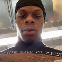 Amber Hurlock's Instagram, Twitter & Facebook