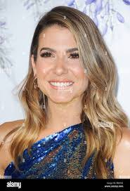 Beverly Carlo's Instagram, Twitter & Facebook