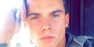 Soldier Wins Gay Following With Musical Invitation to Marine Corps Ball