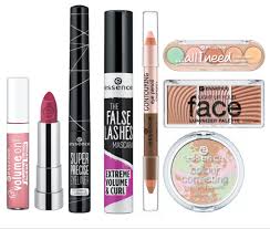 Mini plumping lip gloss & lip balm duo. Pammy Blogs Beauty New From Essence Spring Summer 2017 Makeup
