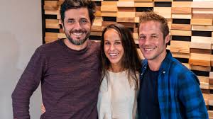 In 2010 heeft mathias coppens samen met staf coppens en rani de coninck een quiz gemaakt over vlaanderen genaamd zot van vlaanderen , dan stelde mathias een ploeg samen en staf een ploeg. Mathias En Dieter Coppens Hebben Geen Geheimen Voor Elkaar Joe