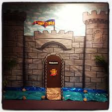 Alibaba.com offers 809 scholastic classroom products. Pin By Kerri Demaddalena Sirinides On Castle Decorations Castle Decor Castle Classroom Castle