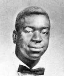 Shape-Shifters Throng College Avenue