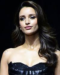 A model wears a design by Australian designers Joelle Morton &amp; Danielle  Mili Picture # 10797